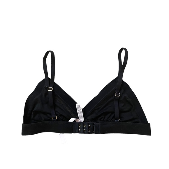 [Victoria’s Secrets] Incredible Super Soft Bralette - Picture 3 of 3